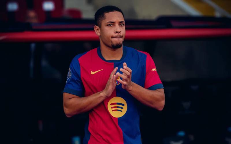 Vitor Roque 